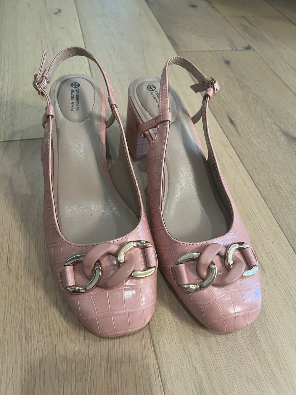Giani Bernini Pink Faux-Croc Slingback Block Heels with Chain Accent